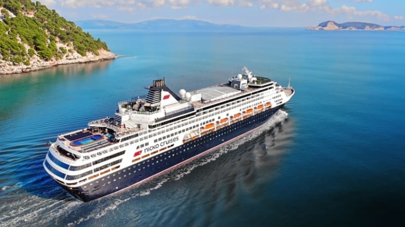 Das Kreuzfahrtschiff Vasco da Gama ist für den Veranstalter Nicko Cruises auf den Weltmeeren unterwegs.